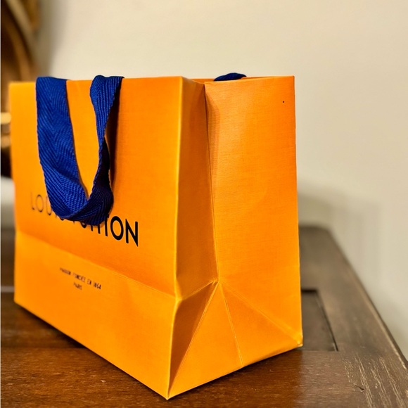 Authentic Louis Vuitton Gift Bag - Picture 2 of 4